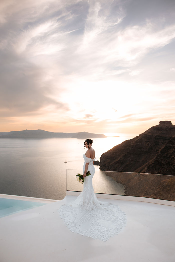 Surprise proposal photography on the Santorini caldera