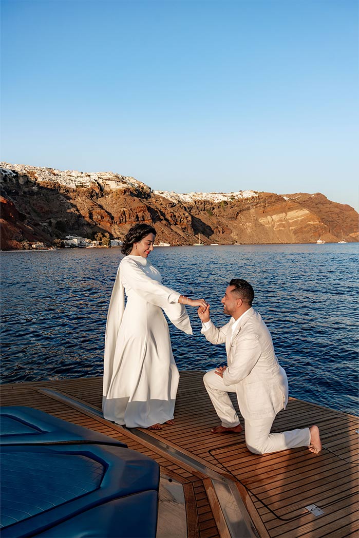 Photo tour at Fira sunset, Santorini